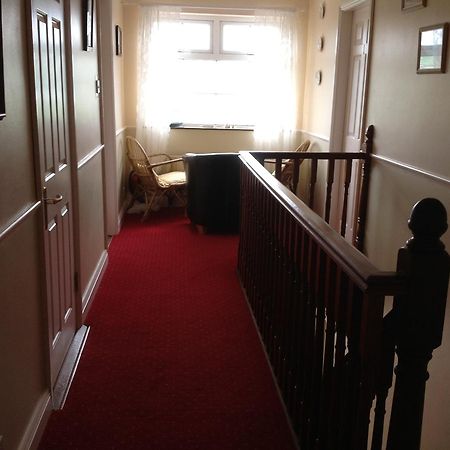 Brownes Bed and Breakfast Emlagh East Εξωτερικό φωτογραφία