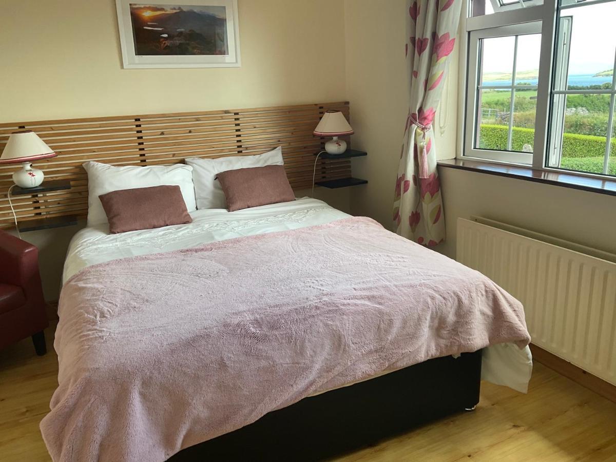 Brownes Bed and Breakfast Emlagh East Εξωτερικό φωτογραφία